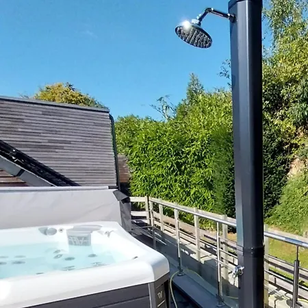 Les * Estinnes-au-Mont