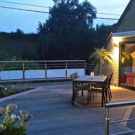 Les * Estinnes-au-Mont