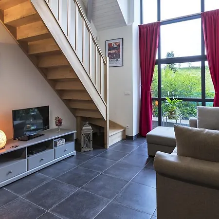 Les * Estinnes-au-Mont